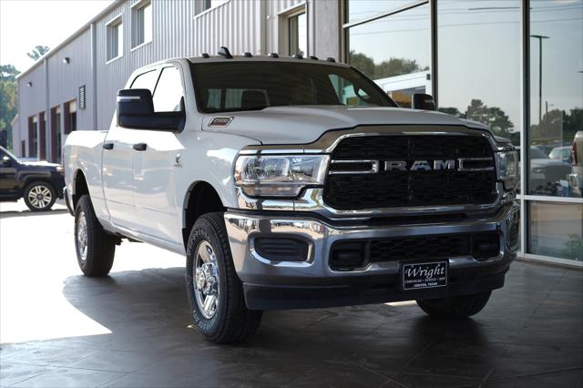 2024 RAM Ram 2500 RAM 2500 TRADESMAN CREW CAB 4X4 64 BOX