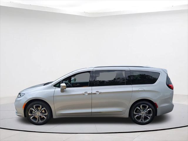 2024 Chrysler Pacifica PACIFICA PINNACLE