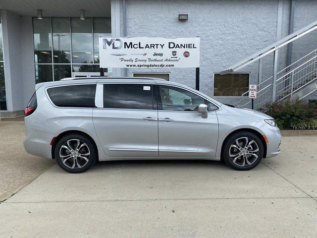 2024 Chrysler Pacifica PACIFICA PINNACLE