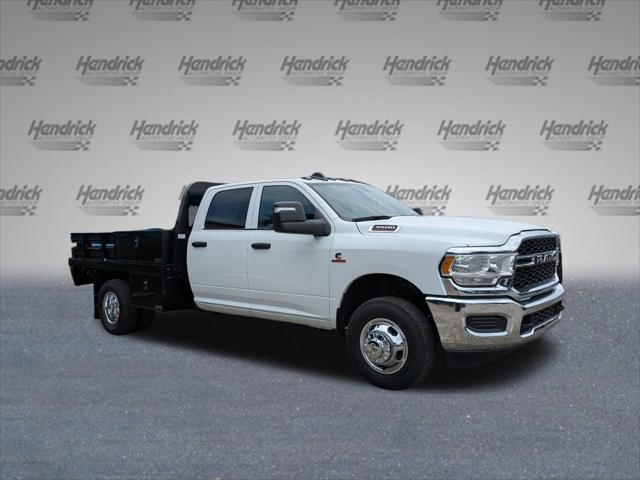 2024 RAM Ram 3500 Chassis Cab RAM 3500 TRADESMAN CREW CAB CHASSIS 4X4 60 CA