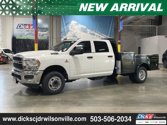 2024 RAM Ram 3500 Chassis Cab RAM 3500 TRADESMAN CREW CAB CHASSIS 4X4 60 CA