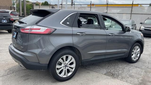 2022 Ford Edge Titanium