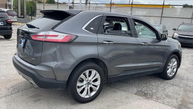 2022 Ford Edge Titanium