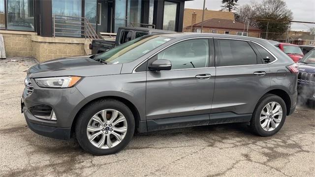 2022 Ford Edge Titanium