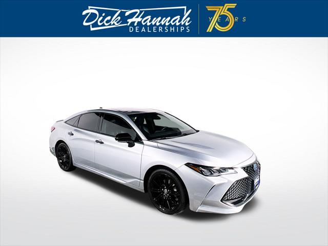 2022 Toyota Avalon XSE Nightshade Hybrid