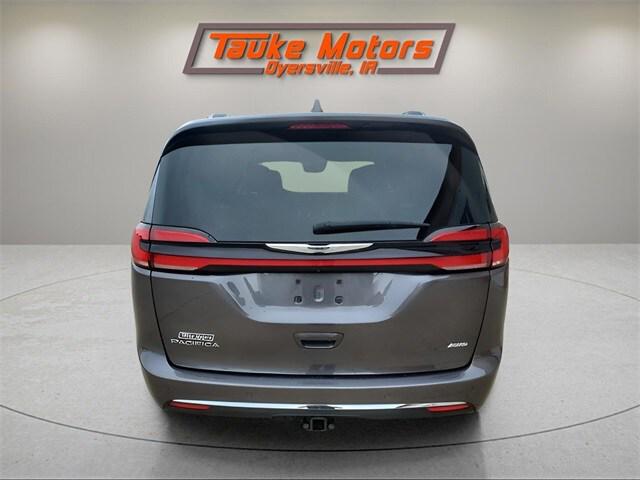 2021 Chrysler Pacifica Touring L AWD