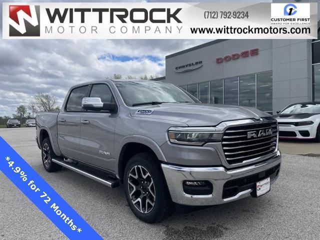 2025 RAM Ram 1500 RAM 1500 LARAMIE CREW CAB 4X4 57 BOX