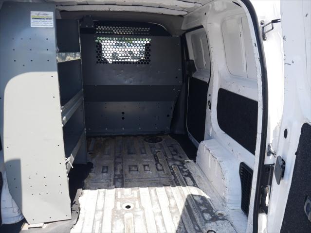 2019 Nissan NV200 SV