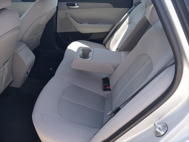 2017 Hyundai Sonata 4 Door Sport Luxury