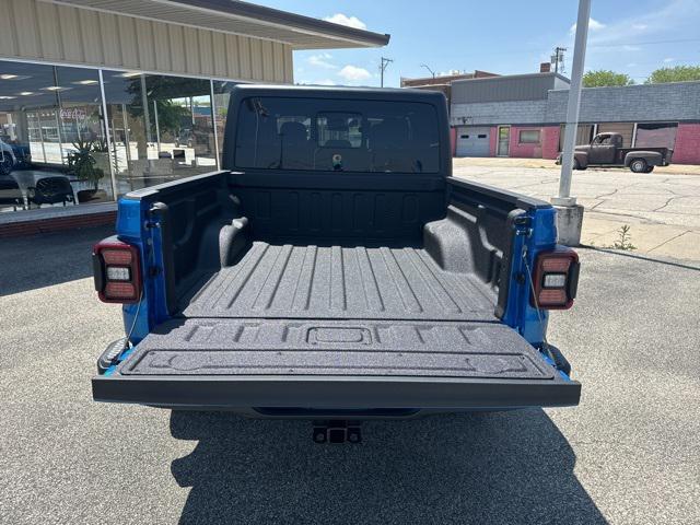 2024 Jeep Gladiator Sport