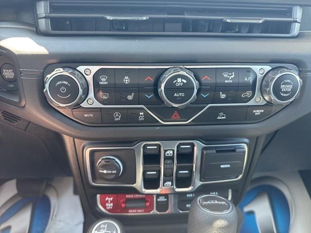 2024 Jeep Gladiator Sport