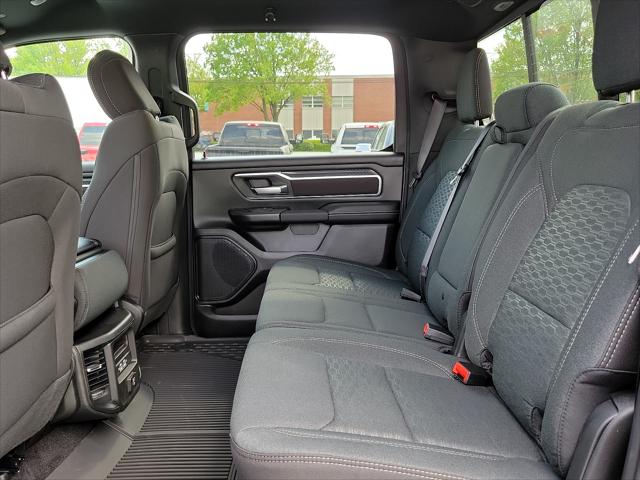 2025 Ram 1500 Big Horn Crew Cab 4x4 64 Box