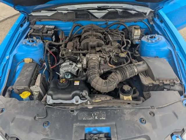 2010 Ford Mustang V6