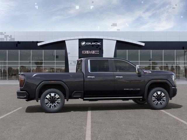 2024 GMC Sierra 2500HD 4WD Crew Cab Standard Bed Denali