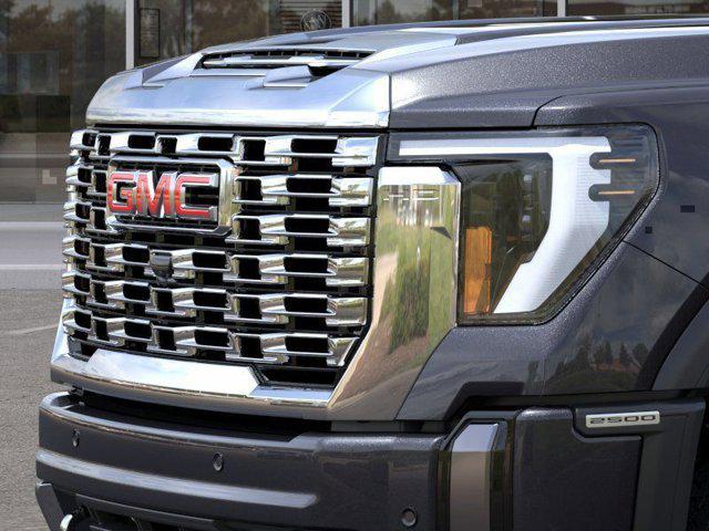 2024 GMC Sierra 2500HD 4WD Crew Cab Standard Bed Denali