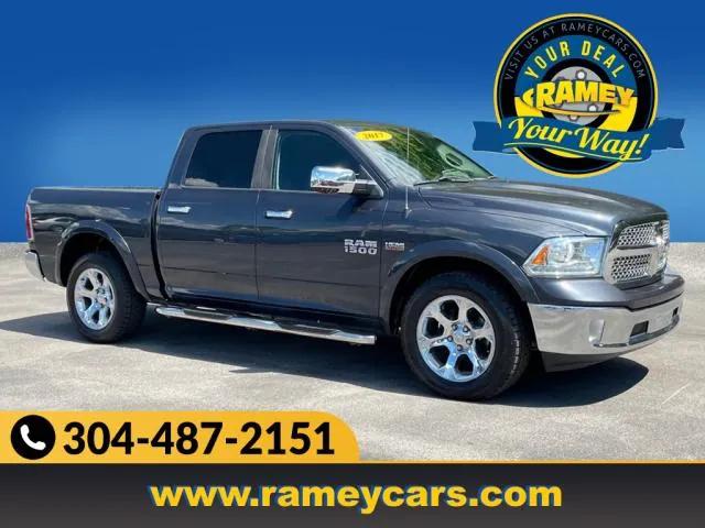 2017 RAM 1500 Laramie Crew Cab 4x4 57 Box