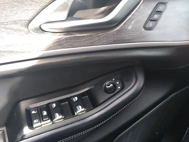2022 Jeep Grand Cherokee L Limited 4x4 2022 Jeep Grand Cherokee L Limited 4x4