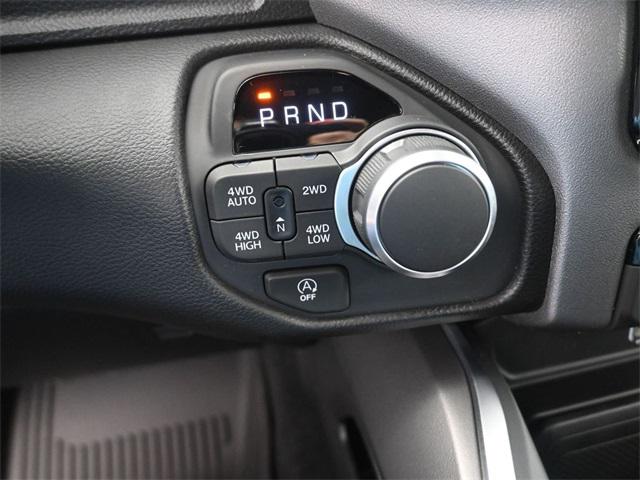 2025 RAM Ram 1500 RAM 1500 LONE STAR CREW CAB 4X4 57 BOX