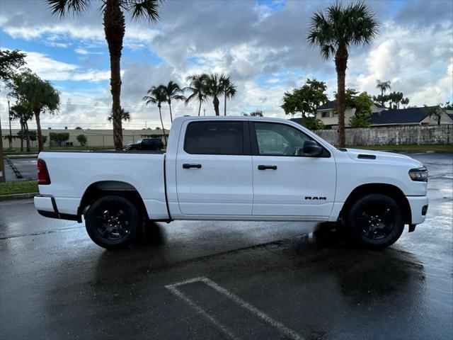 2025 RAM Ram 1500 RAM 1500 TRADESMAN CREW CAB 4X2 57 BOX