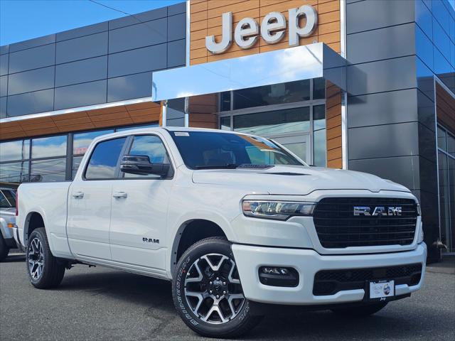 2025 RAM Ram 1500 RAM 1500 LARAMIE CREW CAB 4X4 64 BOX