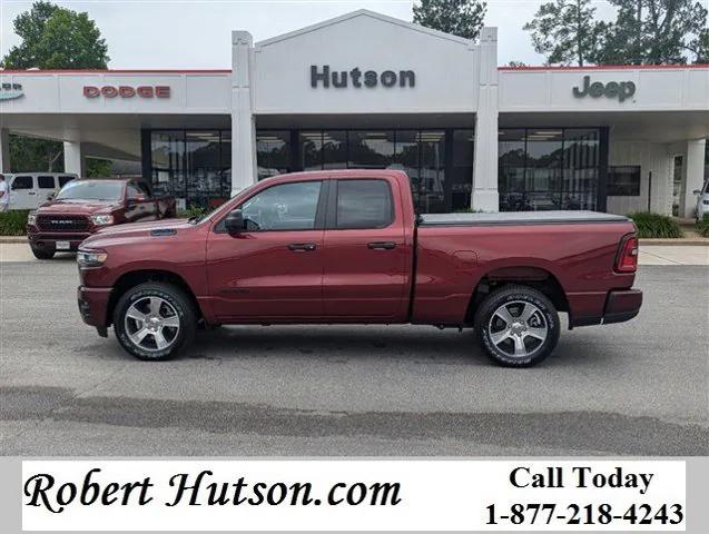 2025 RAM Ram 1500 RAM 1500 TRADESMAN QUAD CAB 4X2 64 BOX