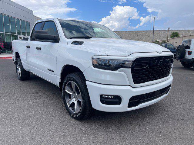 2025 RAM Ram 1500 RAM 1500 TRADESMAN QUAD CAB 4X2 64 BOX