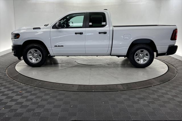 2025 RAM Ram 1500 RAM 1500 TRADESMAN QUAD CAB 4X2 64 BOX