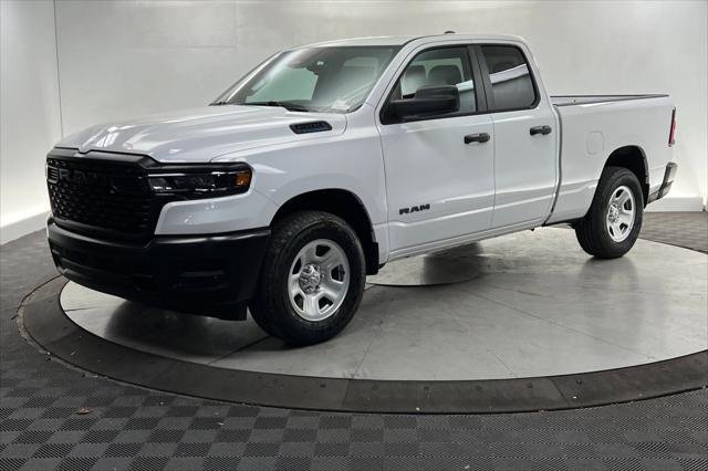 2025 RAM Ram 1500 RAM 1500 TRADESMAN QUAD CAB 4X2 64 BOX