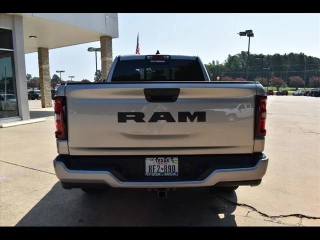 2025 RAM Ram 1500 RAM 1500 TRADESMAN QUAD CAB 4X2 64 BOX