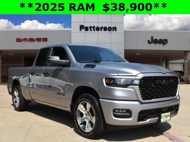 2025 RAM Ram 1500 RAM 1500 TRADESMAN QUAD CAB 4X2 64 BOX