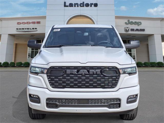 2025 RAM Ram 1500 RAM 1500 TRADESMAN QUAD CAB 4X2 64 BOX