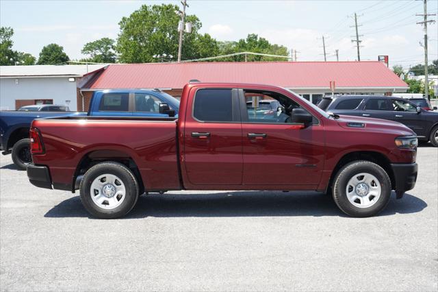 2025 RAM Ram 1500 RAM 1500 TRADESMAN QUAD CAB 4X4 64 BOX