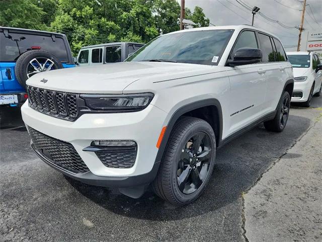 2024 Jeep Grand Cherokee GRAND CHEROKEE LIMITED 4X4