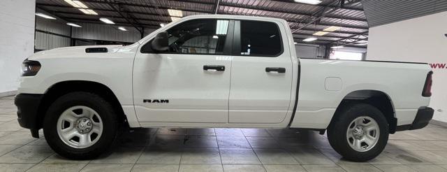 2025 RAM Ram 1500 RAM 1500 TRADESMAN QUAD CAB 4X4 64 BOX