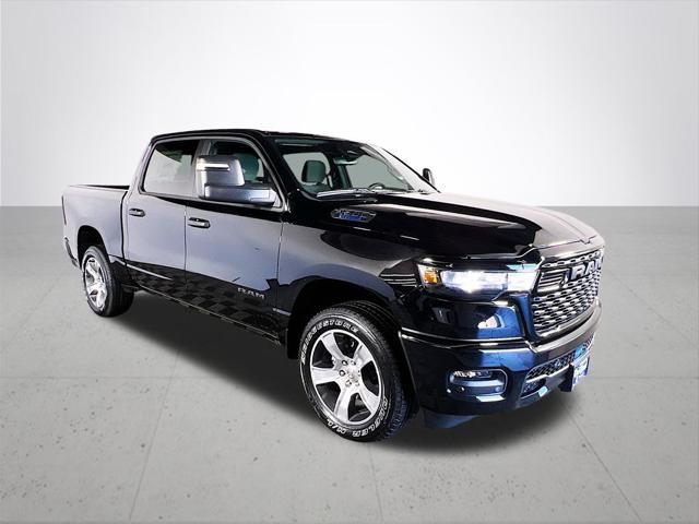 2025 RAM Ram 1500 RAM 1500 TRADESMAN CREW CAB 4X4 57 BOX