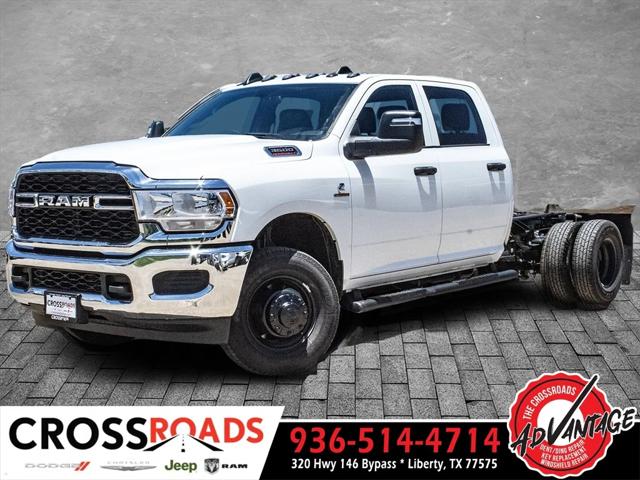 2024 RAM Ram 3500 Chassis Cab RAM 3500 TRADESMAN CREW CAB CHASSIS 4X2 60 CA