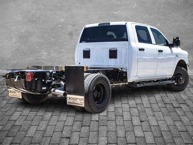 2024 RAM Ram 3500 Chassis Cab RAM 3500 TRADESMAN CREW CAB CHASSIS 4X2 60 CA