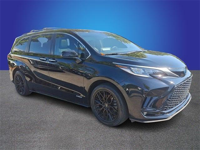 2021 Toyota Sienna XSE