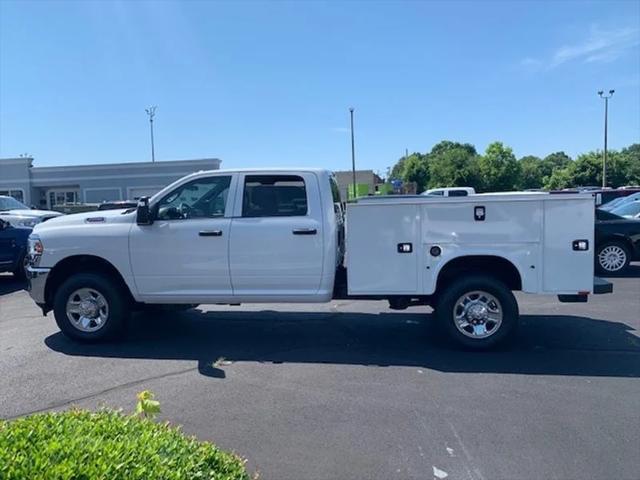 2024 RAM Ram 2500 RAM 2500 TRADESMAN CREW CAB 4X4 8 BOX