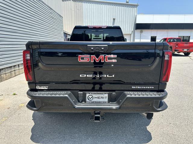 2024 GMC Sierra 3500HD 4WD Crew Cab Long Bed Denali