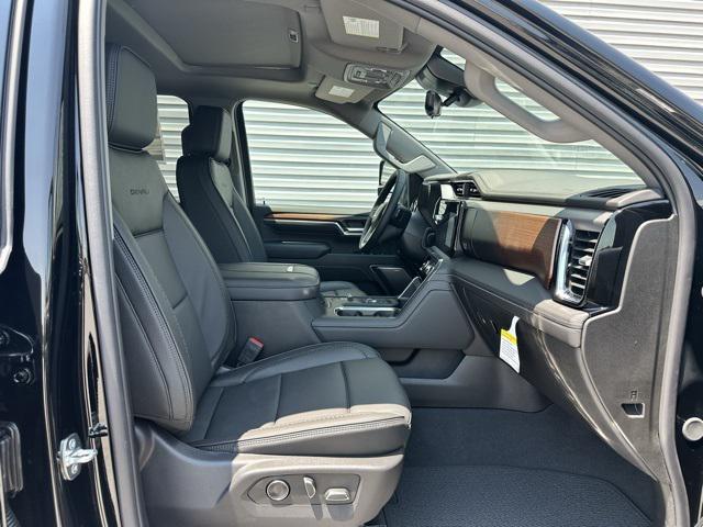2024 GMC Sierra 3500HD 4WD Crew Cab Long Bed Denali