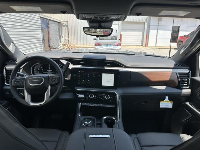 2024 GMC Sierra 3500HD 4WD Crew Cab Long Bed Denali