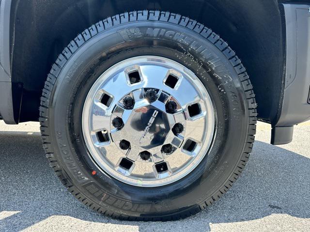2024 GMC Sierra 3500HD 4WD Crew Cab Long Bed Denali