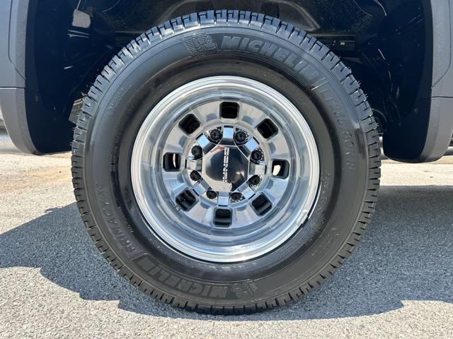 2024 GMC Sierra 3500HD 4WD Crew Cab Long Bed Denali