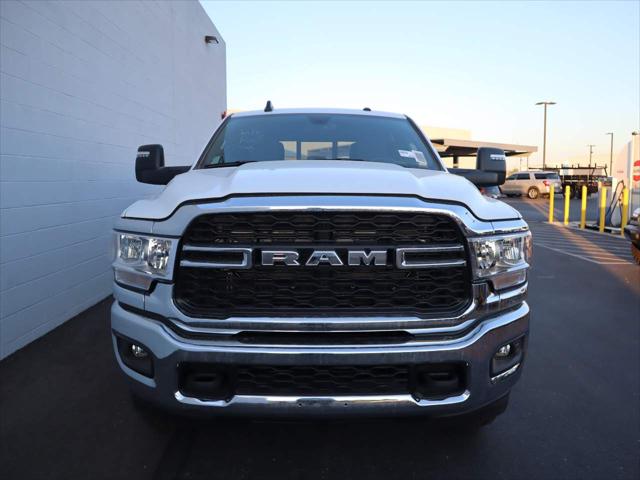 2024 RAM Ram 3500 RAM 3500 TRADESMAN CREW CAB 4X4 8 BOX