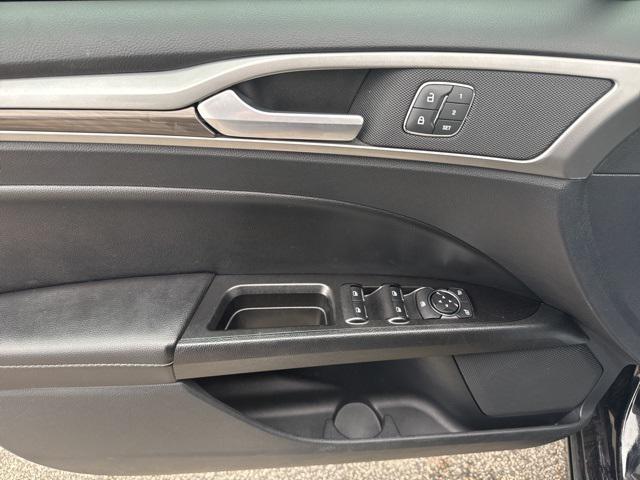 2020 Ford Fusion SEL