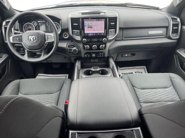 2025 Ram 1500 Big Horn Crew Cab 4x4 6'4" Box