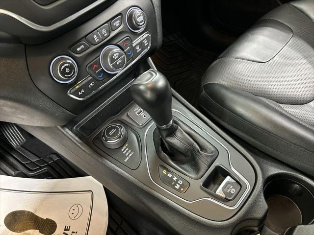 2022 Jeep Cherokee Latitude Lux 4x4
