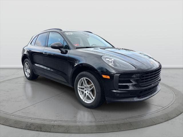 2021 Porsche Macan AWD