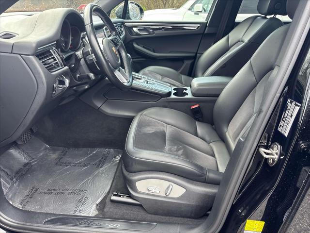 2021 Porsche Macan AWD